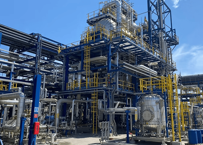 Refinery Image